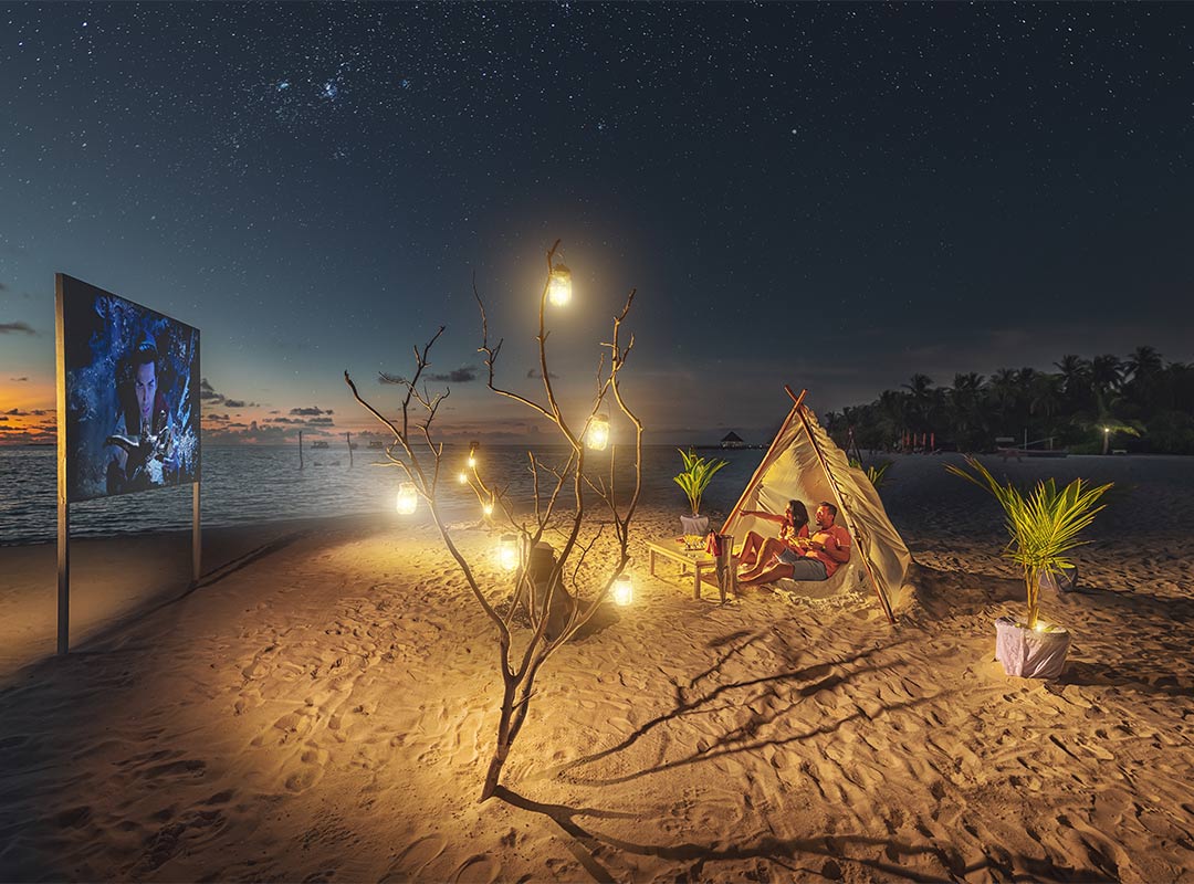 Sun Siyam Vilu Reef beach cinema