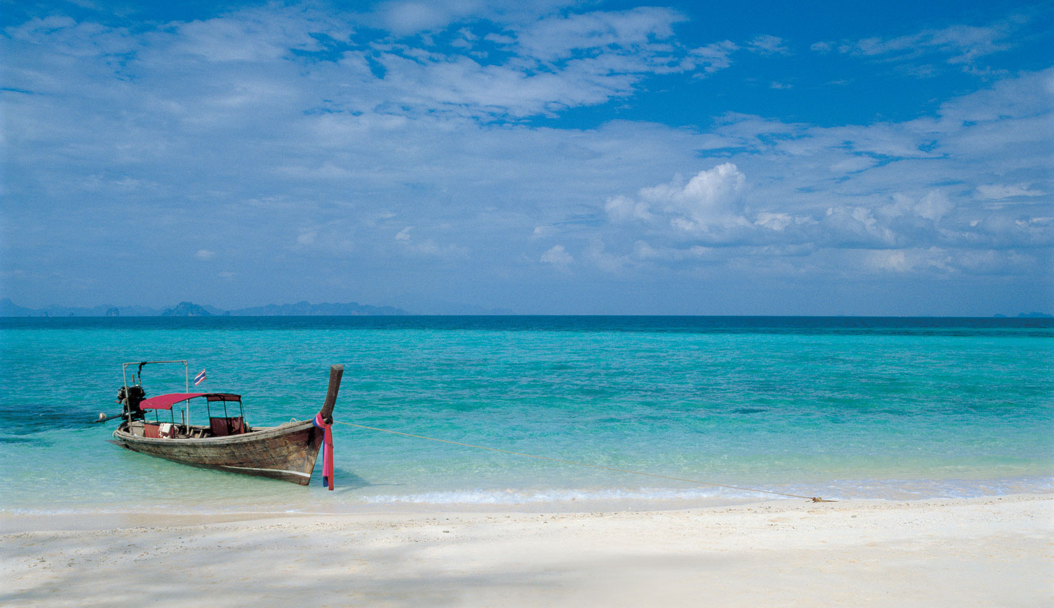 The Beach isn't a true Movie hotel, but Zeavola is the closest you'll get to the paradise the characters first experience. 