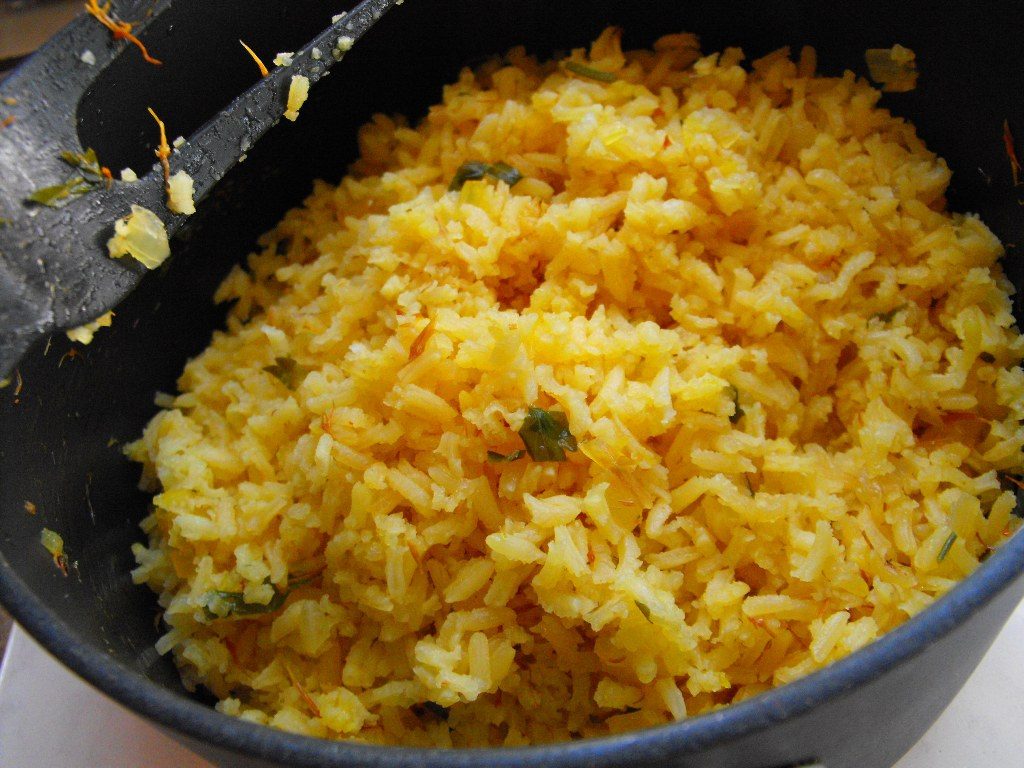 Largest dish of mango sticky rice in Dubai