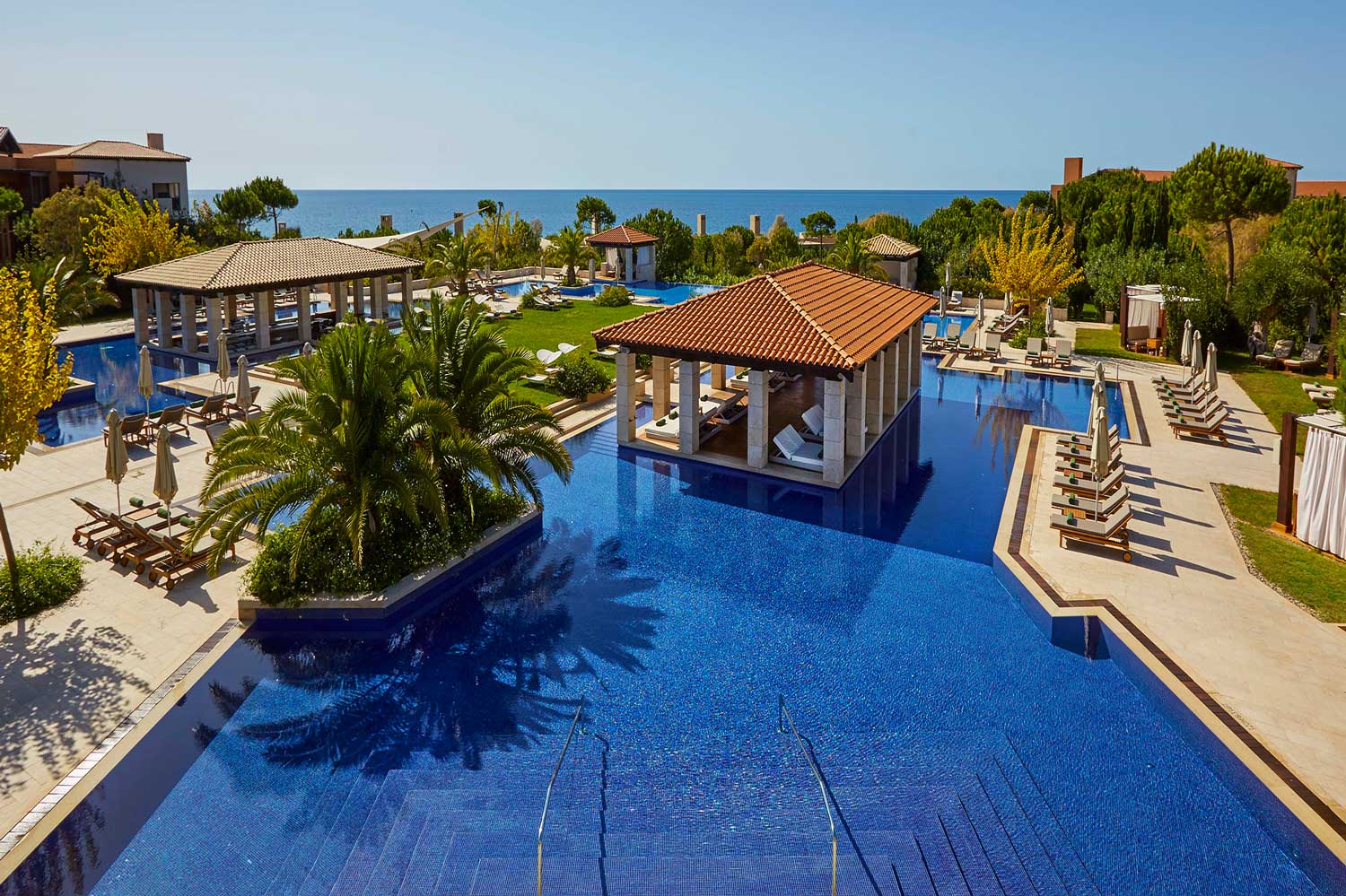The Romanos, a Luxury Collection Resort, Costa Navarino pool