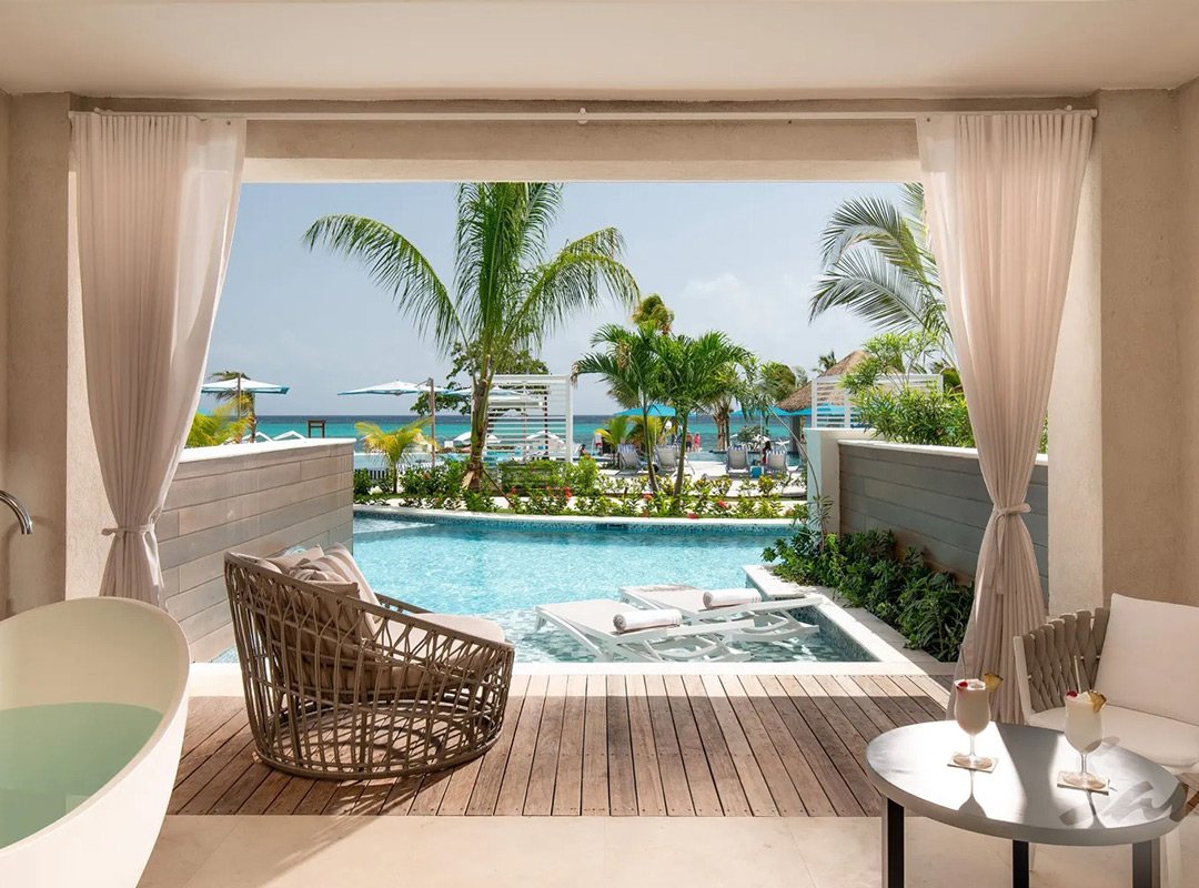 Sandals Dunn's River swim up suite