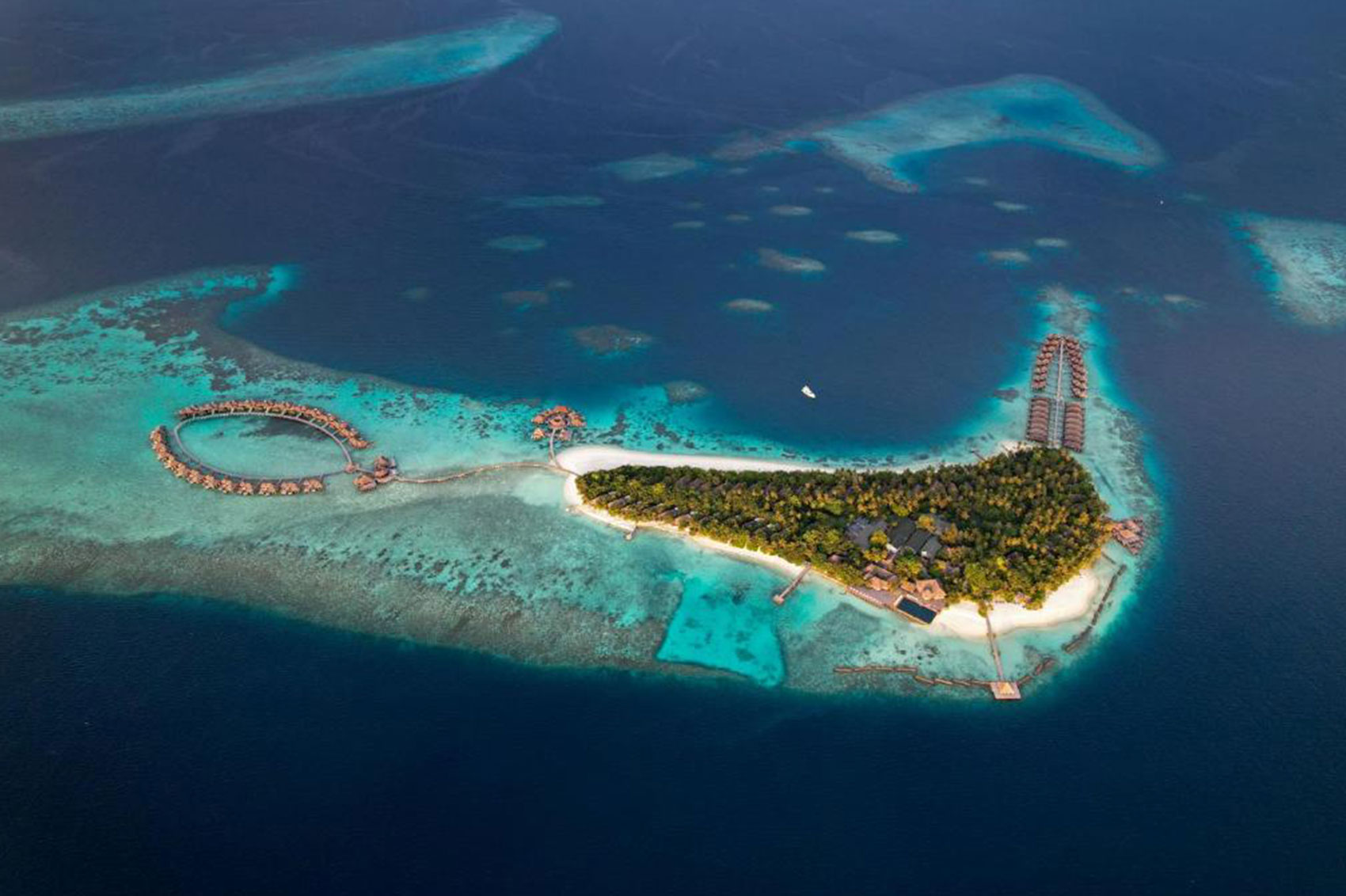 Coco Bodu Hithi aerial