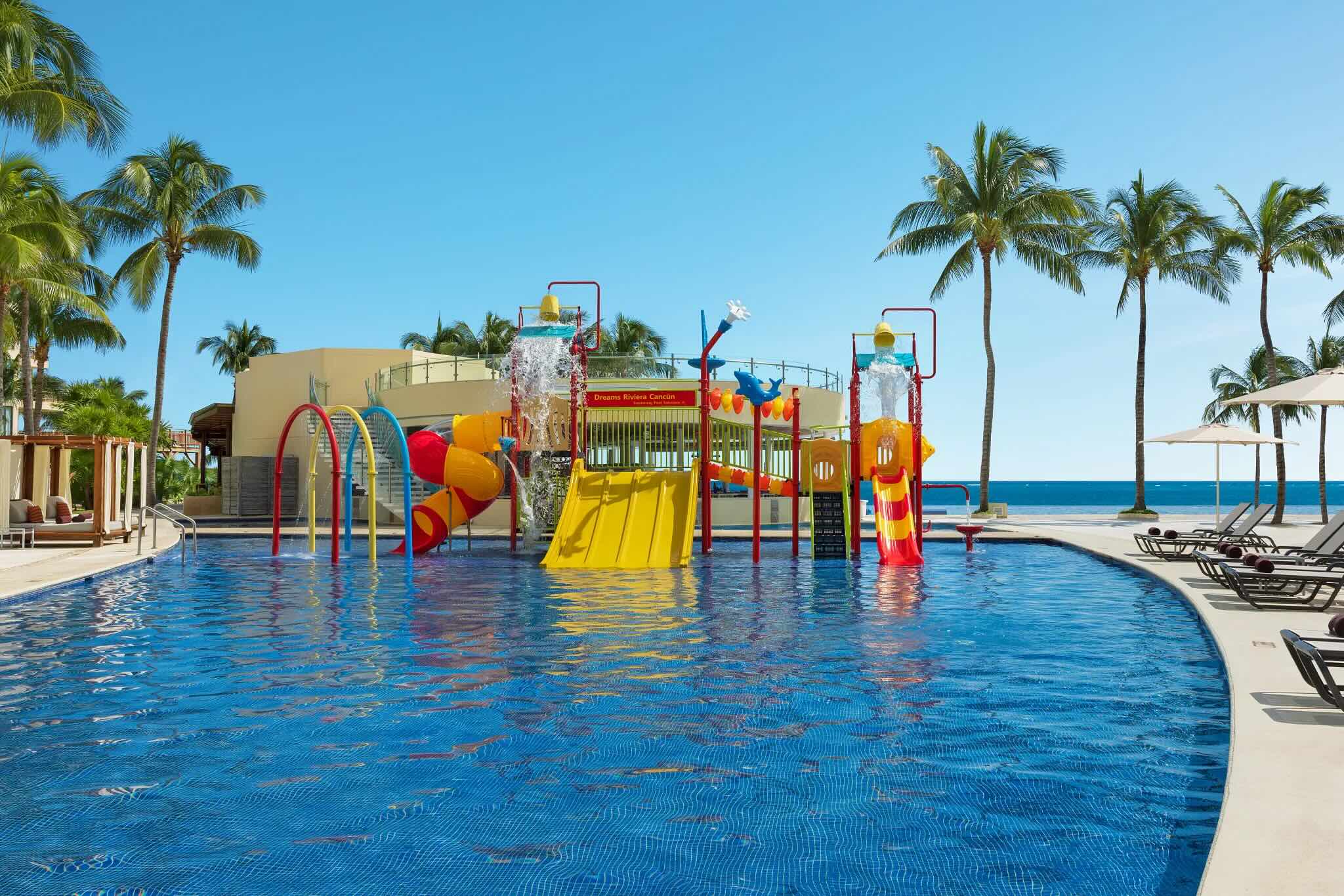 Dreams Riviera Cancun Resort & Spa pool