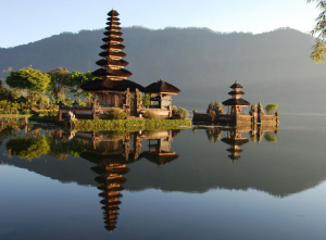 Pura Ulun Dani Brata
