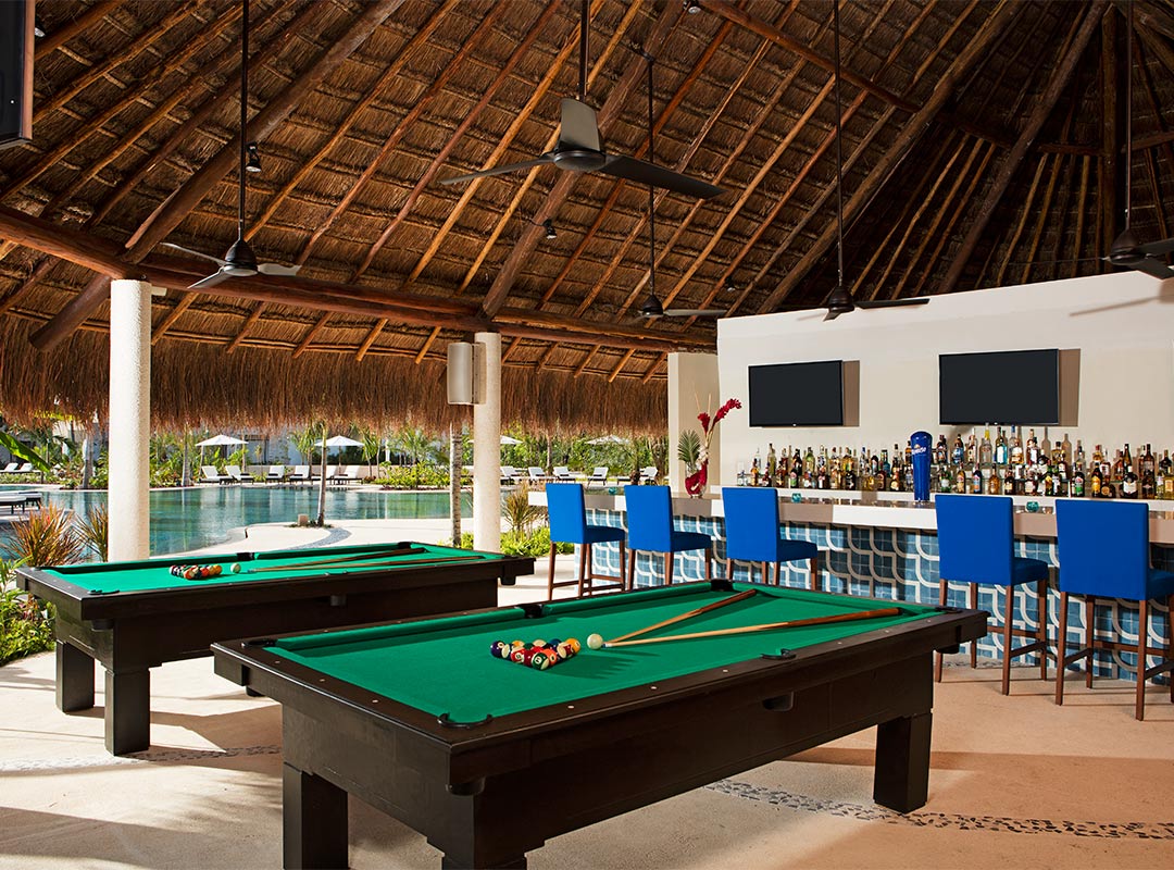 Secrets Akumal Riviera Maya halftime bar