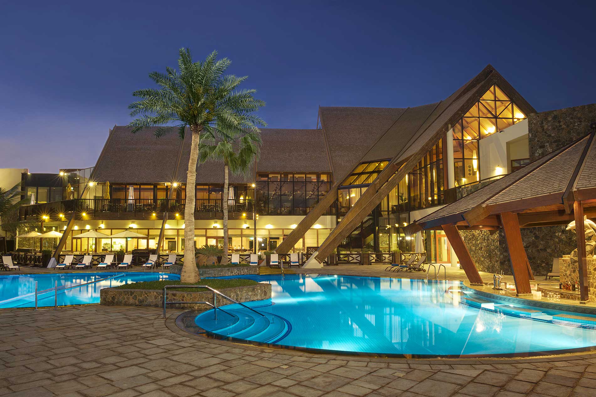JA Palm Tree Court pool