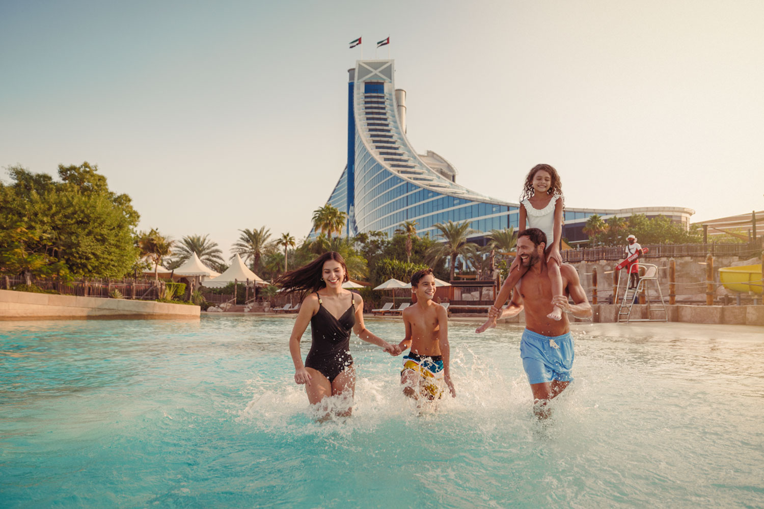 Jumeirah Beach Hotel pool