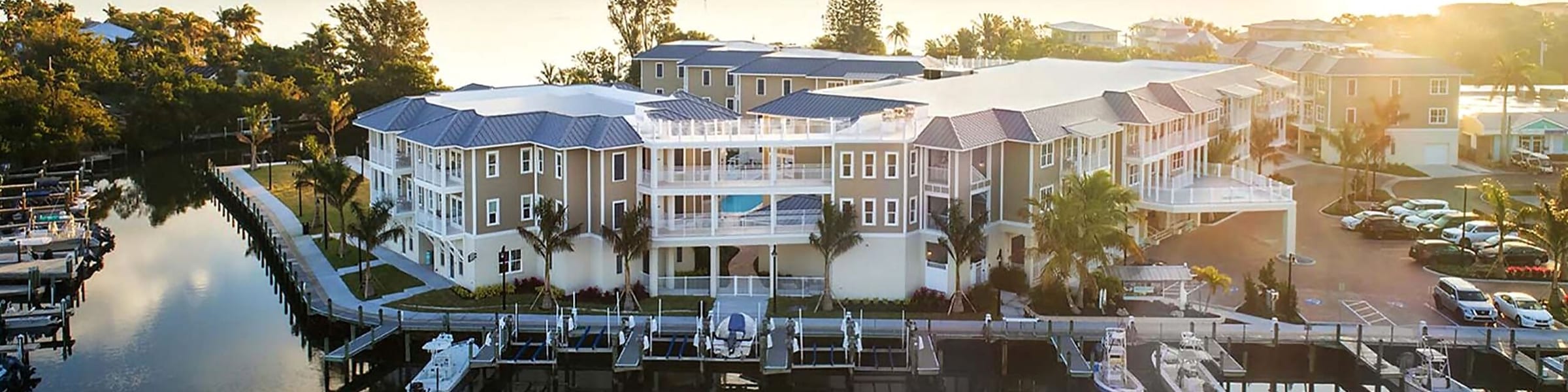 Waterline Marina Resort & Beach Club, Autograph Collection