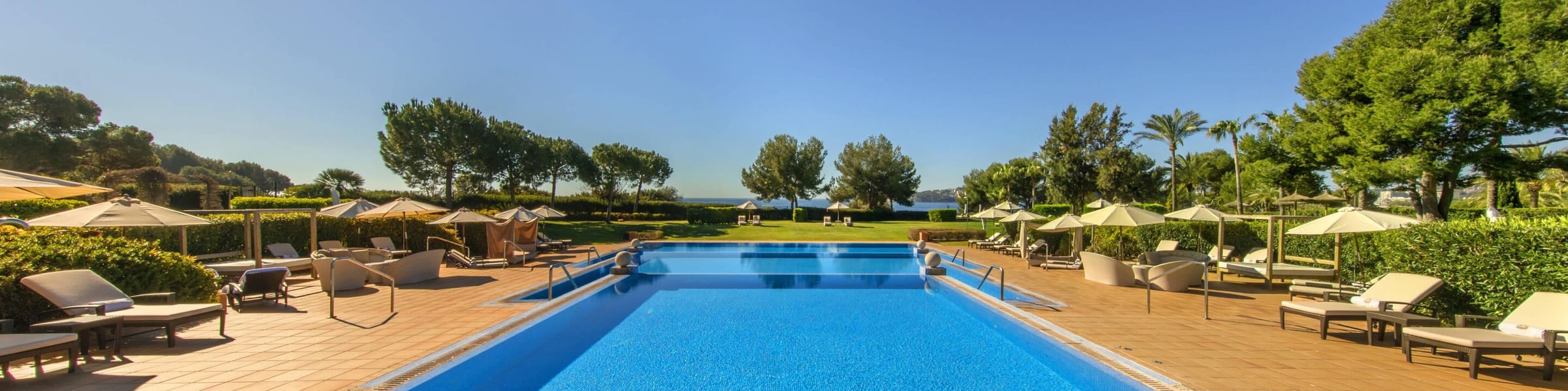 The St. Regis Mardavall Mallorca Resort