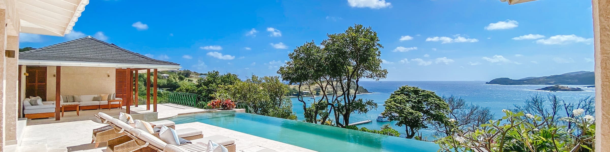 Grenadine Hills Bequia