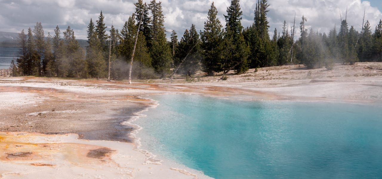 Yellowstone Holidays