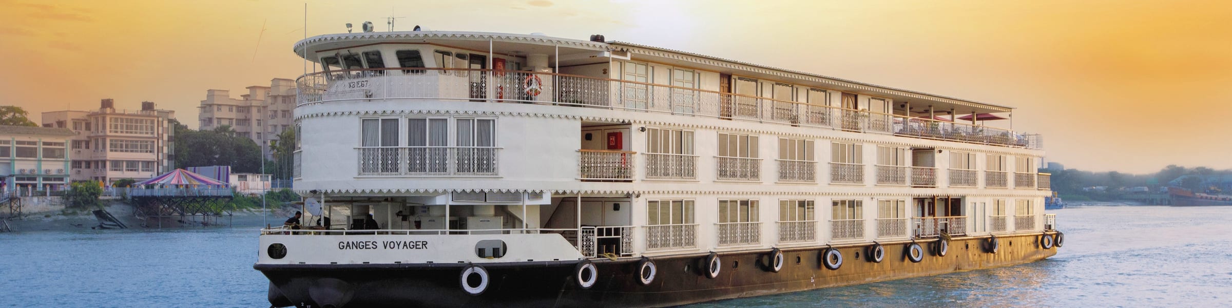 RV Ganges Voyager