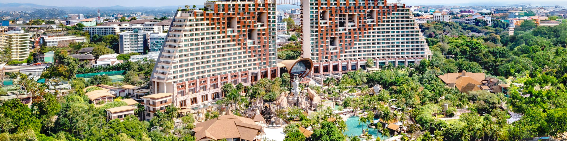 Centara Grand Mirage Beach Resort