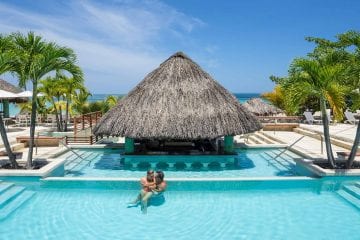 Couples Swept Away Swim Up Pool