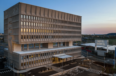 Hotel Marcel, Tapestry Collection