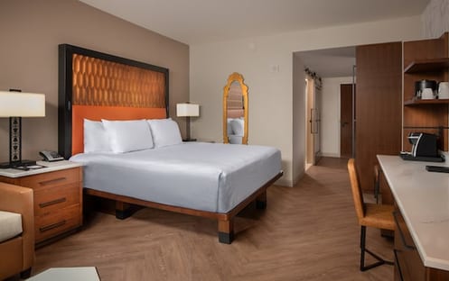 Tower - Standard View King Bed