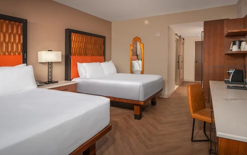 Tower - Executive Suite Club Access