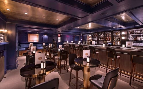 Ale & Compass Lounge