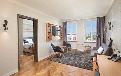 Canopy One Bedroom Suite