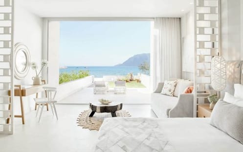 Deluxe Junior Suite Private Garden Sea View