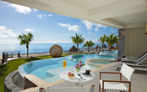 Preferred Club Governor Suite