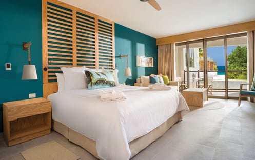 Preferred Club Junior Suite Partial Ocean View King