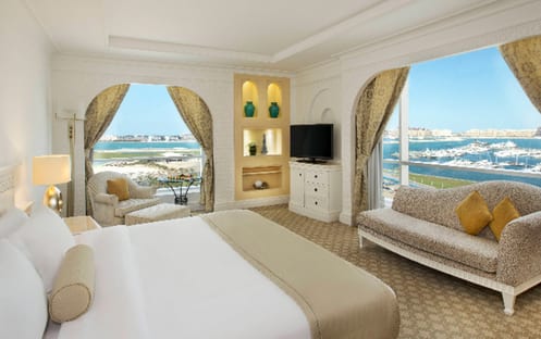 Executive Family Room