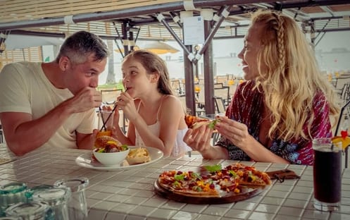 Captain’s Restaurant & Bar