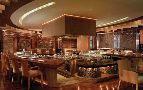 IZ Restaurant