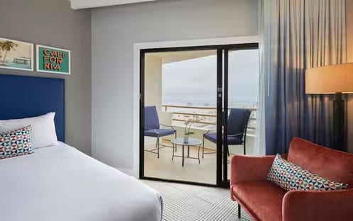 Oceanview 1 King Bed