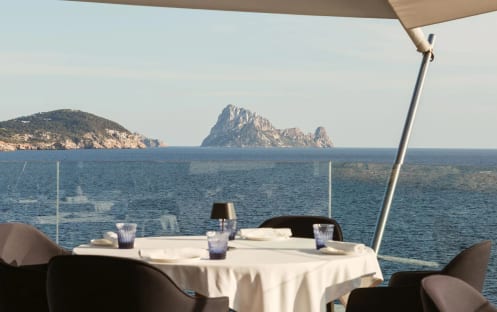 Nela Pop-Up with Óscar Salazar