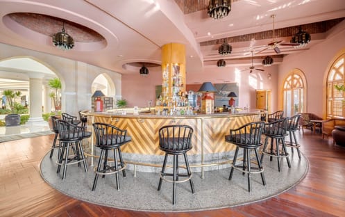 Safari Bar