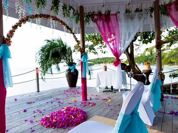 East Winds Complimentary Wedding Package