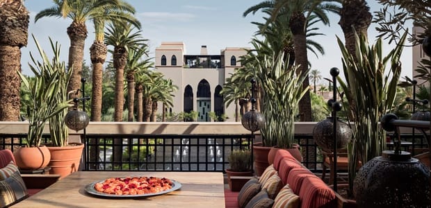 https://img.kenwoodtravel.co.uk/thumb/620x300/uploads/2020/10/13/Four%20Seasons%20Resort%20Marrakech-Inara%203_.jpg