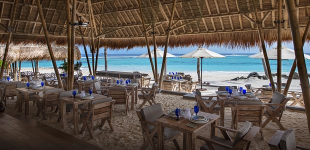 https://img.kenwoodtravel.co.uk/thumb/620x300/uploads/2020/11/29/Sea%20Grill%20Restaurant%202.jpg