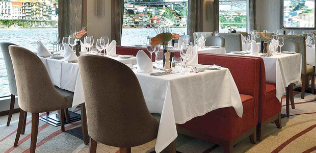 https://img.kenwoodtravel.co.uk/thumb/620x300/uploads/2023/08/3/AmaWaterways%20AmaDouro%20Main%20Restaurant.png