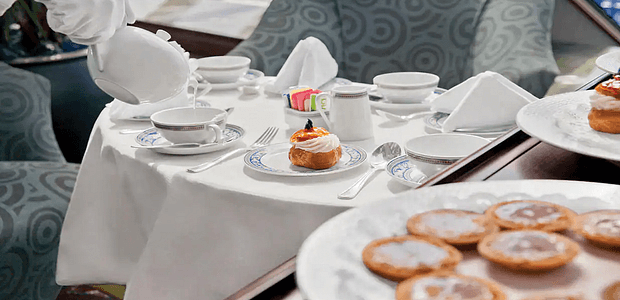 https://img.kenwoodtravel.co.uk/thumb/620x300/uploads/2023/08/3/Oceania%20Cruises%20Afternoon%20Tea%201.png