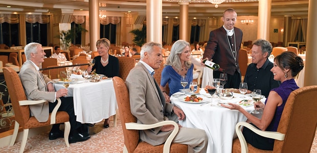 https://img.kenwoodtravel.co.uk/thumb/620x300/uploads/2023/08/3/Oceania%20Cruises%20The%20Grand%20Dining%20Room%205.jpg
