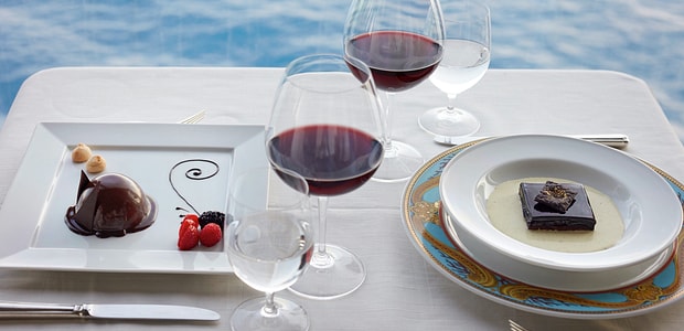 https://img.kenwoodtravel.co.uk/thumb/620x300/uploads/2023/08/3/Oceania%20Cruises%20Toscana%207.jpg