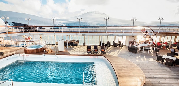 https://img.kenwoodtravel.co.uk/thumb/620x300/uploads/2023/08/3/Silversea%20Cruises%20-%20Silver%20Cloud%20-%20The%20Grill.jpg