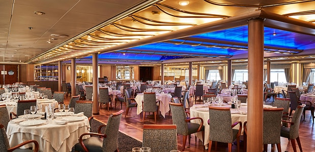https://img.kenwoodtravel.co.uk/thumb/620x300/uploads/2023/08/3/Silversea%20Cruises%20-%20Silver%20Cloud%20-%20The%20Restaurant%202.jpg
