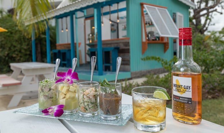 de-rum-shop-caf-right-snippet-at-sea-breeze-beach-house-christ-church-barbados
