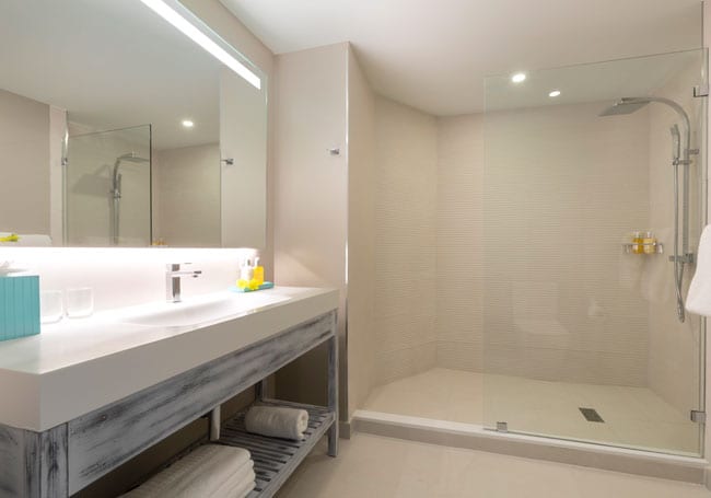 two-bedroom-oceanfront-suite2-room-at-sea-breeze-beach-house-christ-church-barbados