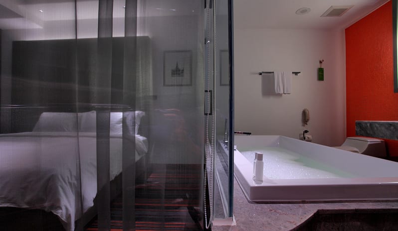 fullspectrumsuite-04_001