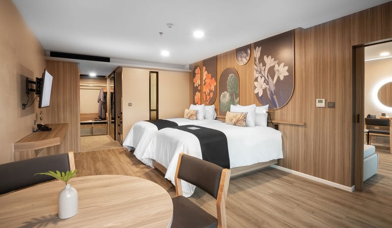 slide-family_2bedroom2020-01