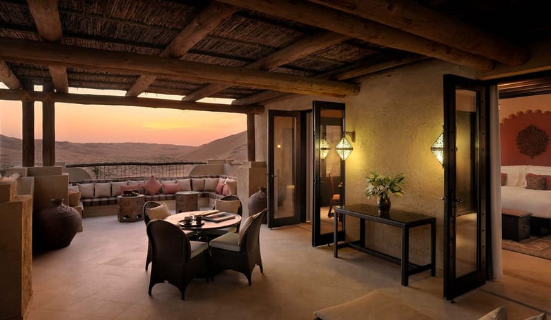 qasr_al_sarab_by_anantara_deluxe_terrace_room_1920x1037