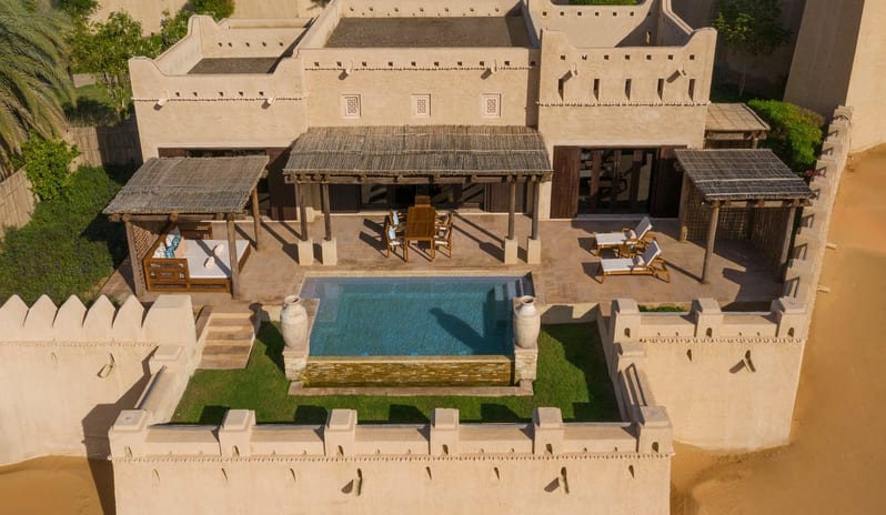 qasr_al_sarab_desert_resort_by_anantara_guest_room_two_bedroom_villa_exterior_view