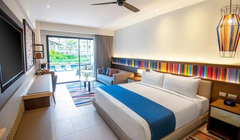 HYATT-ZILARA-CAP-CANA-JUNIOR-SUITE-SWIM-UP-KING-1