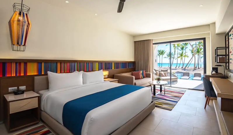 HYATT-ZILARA-CAP-CANA-OCEAN-FRONT-JUNIOR-SUITE-SWIM-UP-KING-1