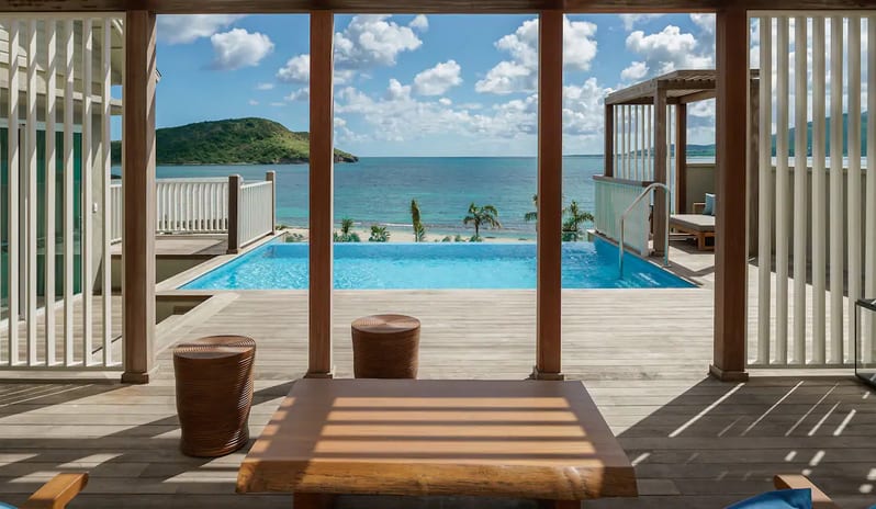 PLUNGE-POOL-DELUXE-SUITE-VIEW